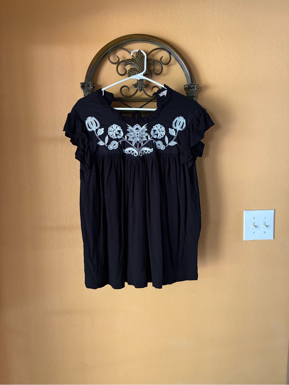 Knox Rose Peasant Blouse